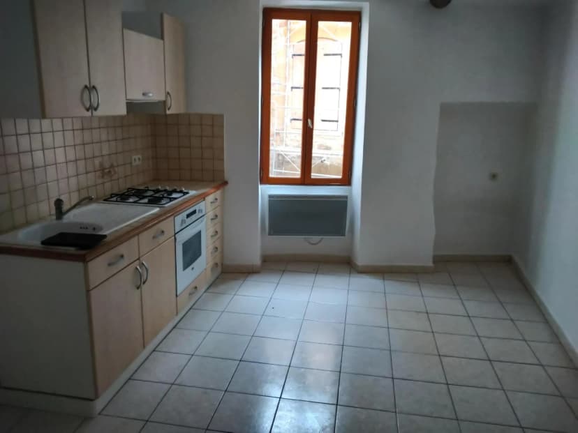 thumbnail of estate's photo