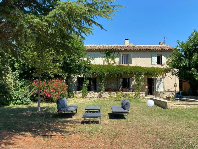 thumbnail of estate's photo